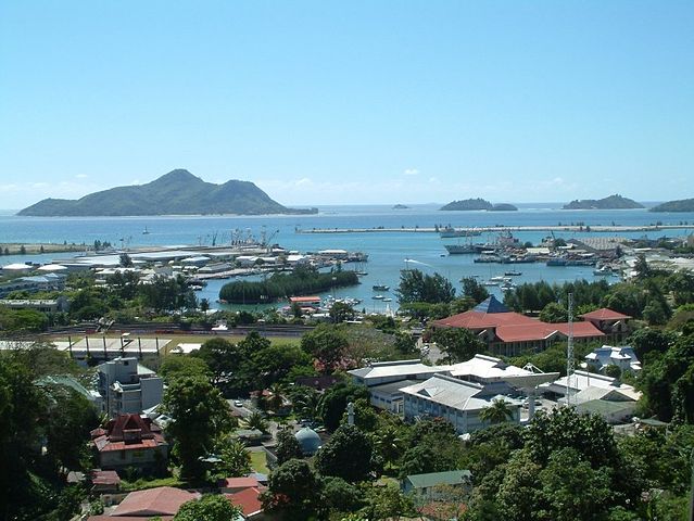 Photo Credit: Victoria, Hauptstadt d. Rep. Seychellen. 2003. Author: Benutzer Esskay. Source: Wikipedia