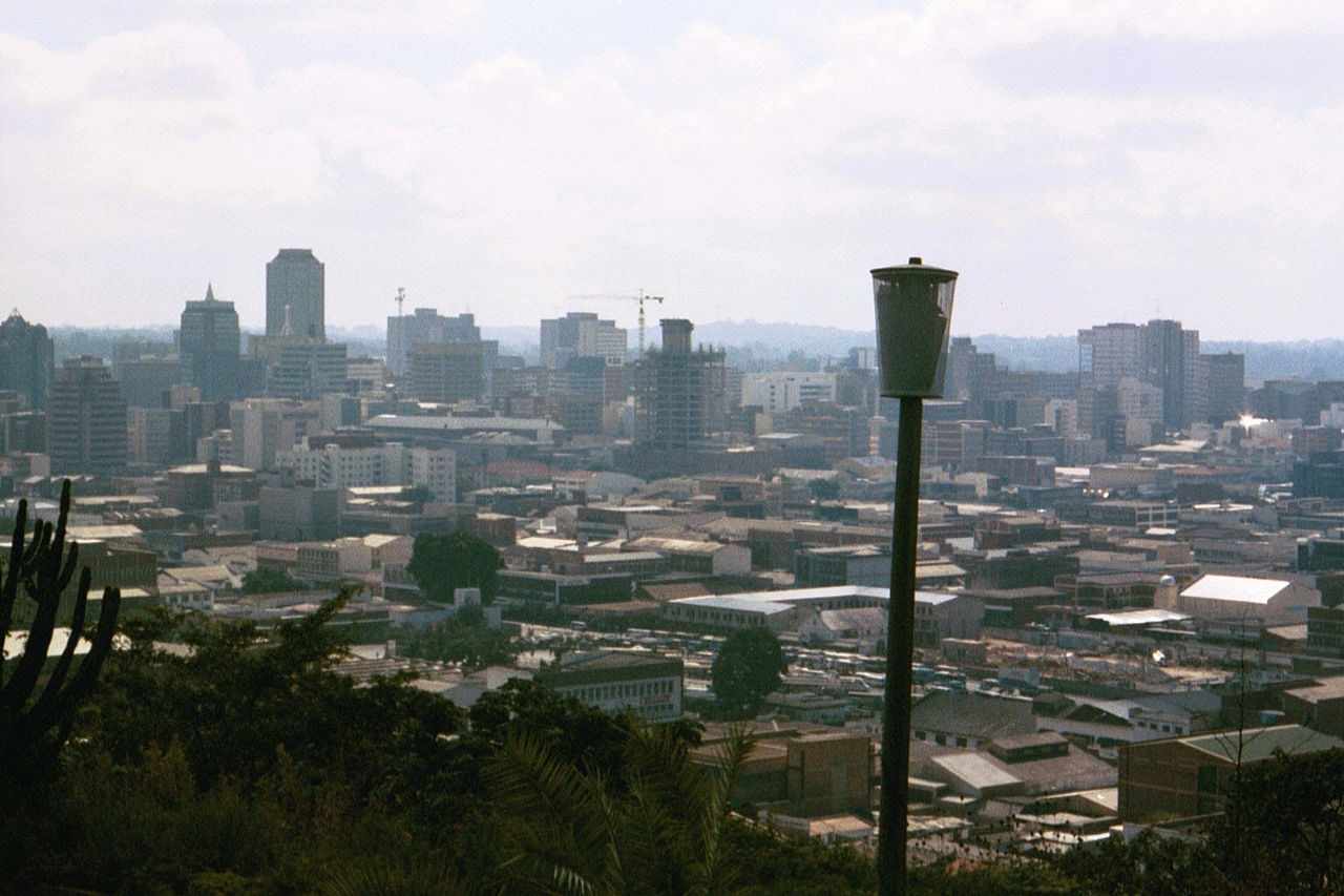 Harare, Zimbabwe from the Kopje. May 2001. Author: Andrew Balet. Source: Wikipedia.
